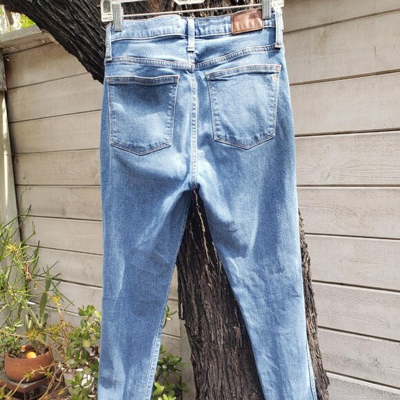 Madewell 10" High-Rise Skinny Jeans with Button-Front - Picture 2 of 8